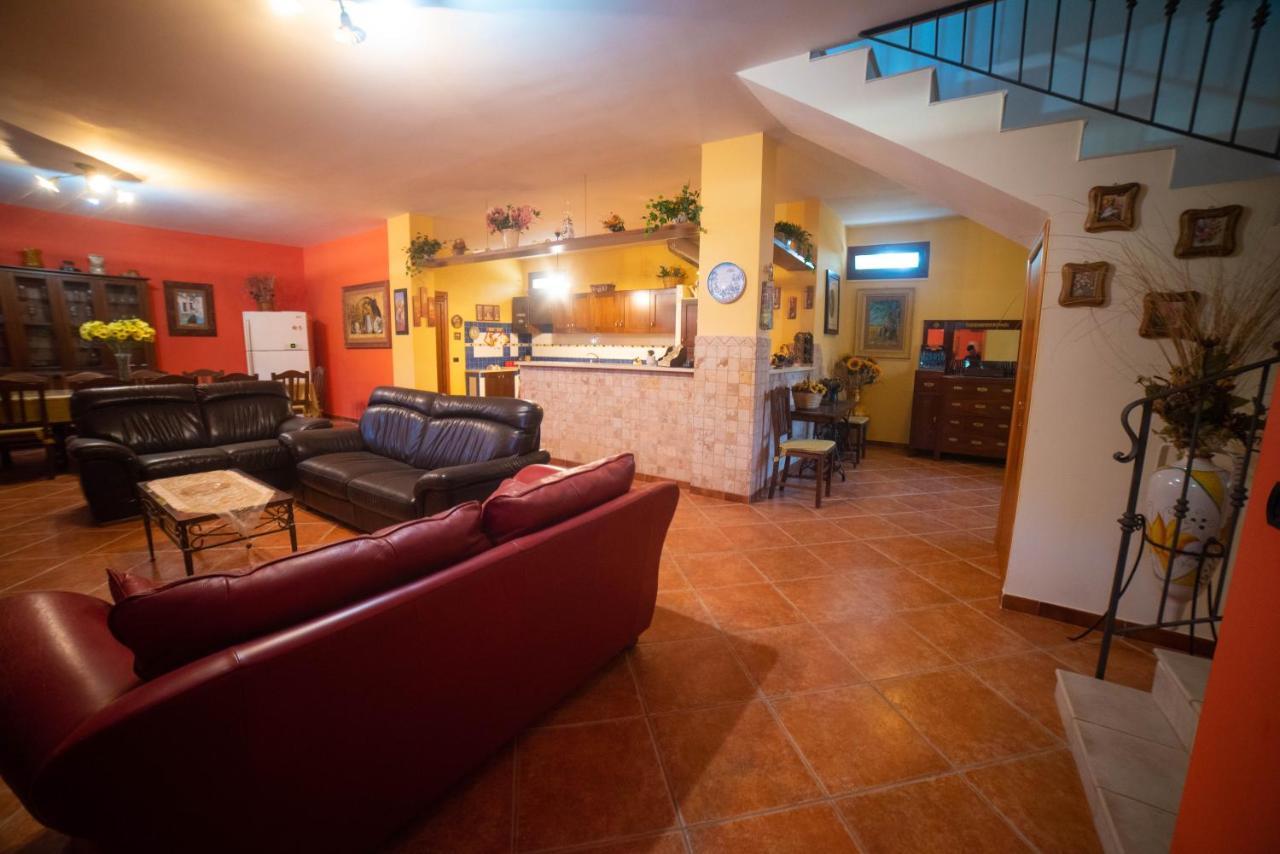 Villa Patrizia-Luxury Villa موتولا المظهر الخارجي الصورة