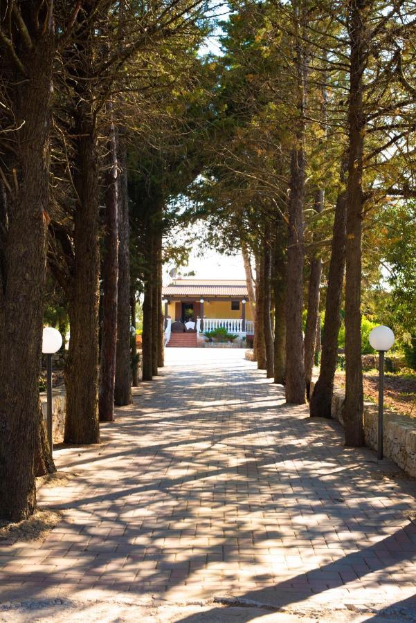Villa Patrizia-Luxury Villa موتولا المظهر الخارجي الصورة
